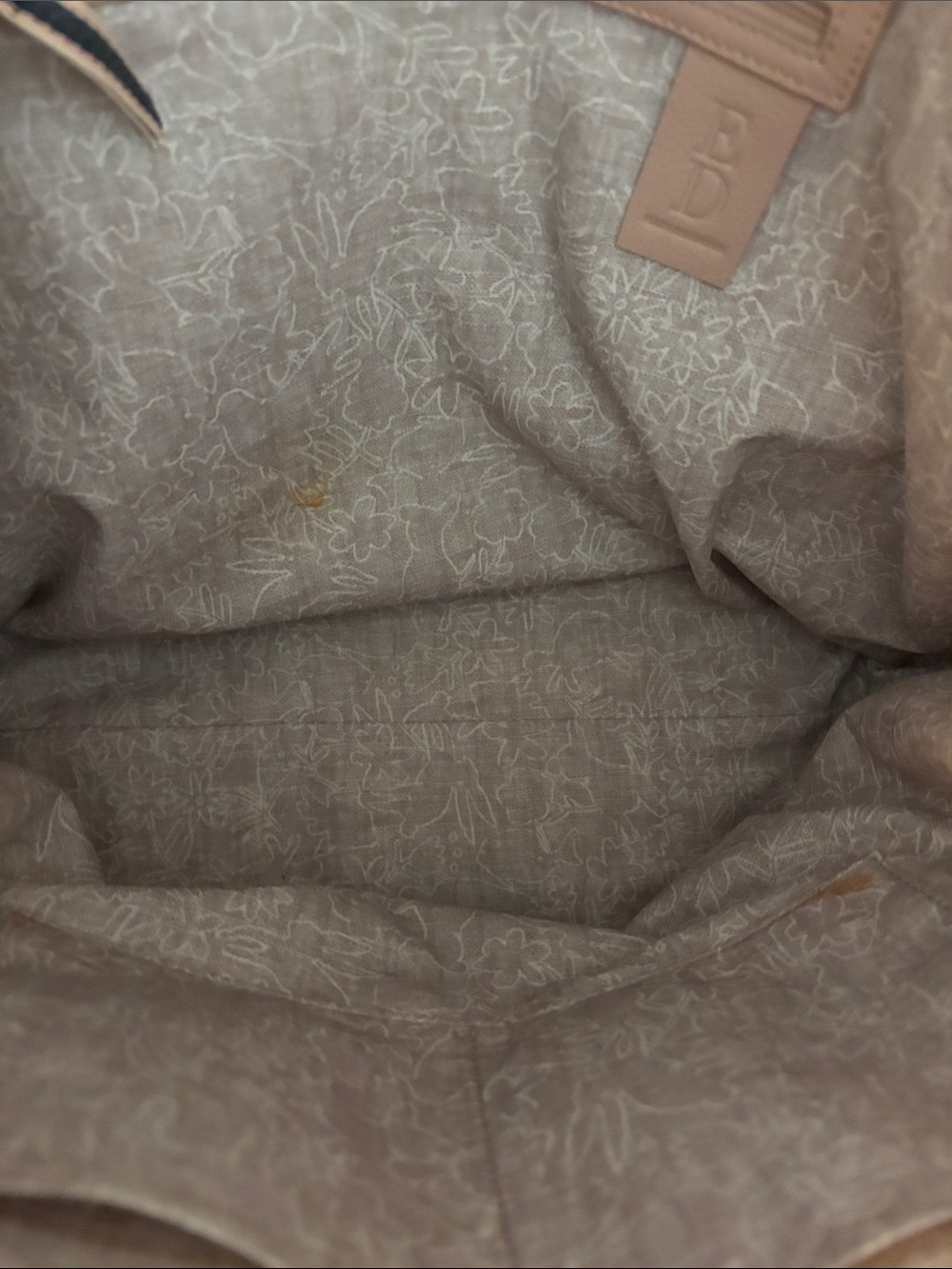 Ellen Degeneres Henlee 100 percent Linen and Leather her Tote Bag - Picture 4 of 6
